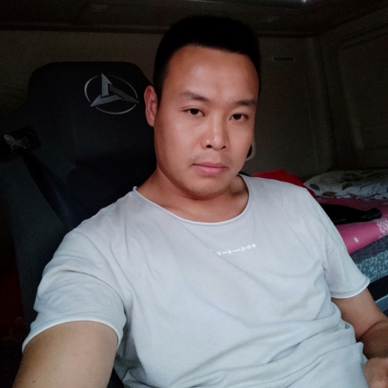 默默的第二张照片--湖北父母相亲团