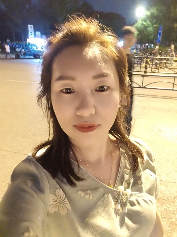 最美的期待的第一张照片--湖北父母相亲团